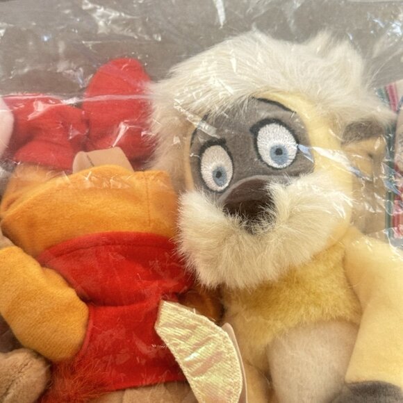 Black Cauldron Gurgi Hen Wen Fairfolk Disney Store Bean Bag 8" Plush Set of 3 - Picture 2 of 10